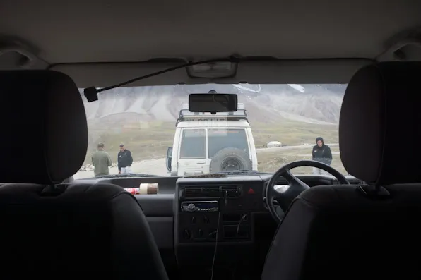 At the apex the guys stepped outside to get some cold fresh air, I took a picture of the scenery from the back seat of the van.