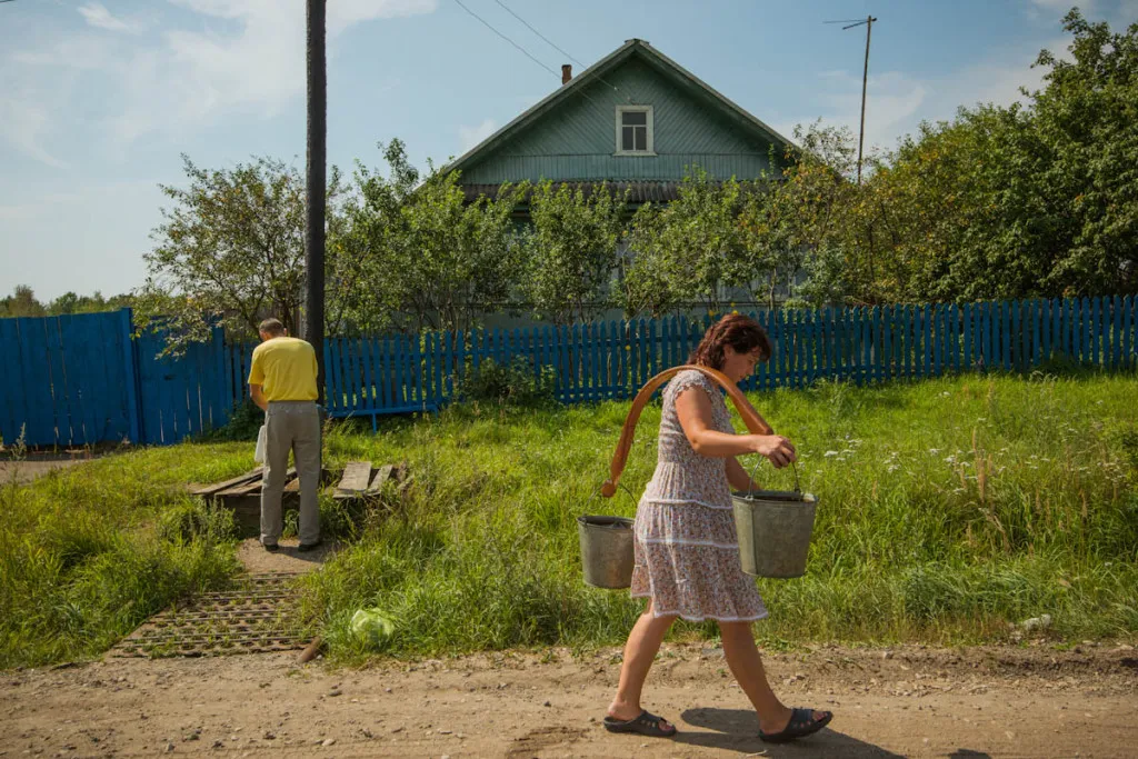 When you spend hours sitting in traffic, you have time to take pictures of the scenery passing by.