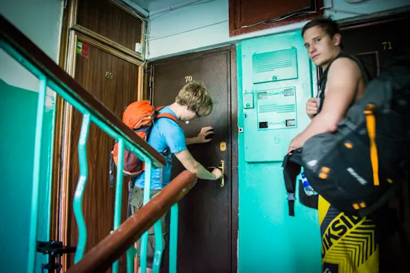 Rautaovinen kämppä Ufassa.