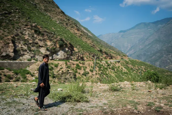 Camera www.topshot.fi, lenses www.vuokrakamera.fi or www.kameratori.fi